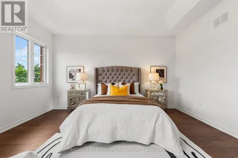 125 Roy Harper Avenue Aurora ON L4G 0V6