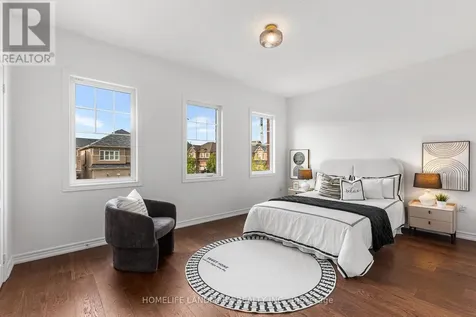 125 Roy Harper Avenue Aurora ON L4G 0V6