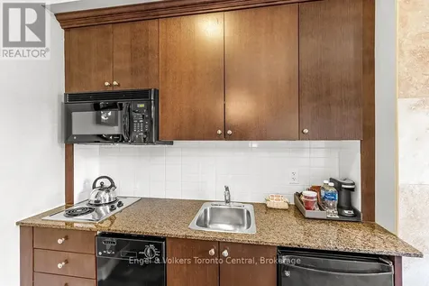 220 Gord Canning Drive Blue Mountains ON L9Y 0K9