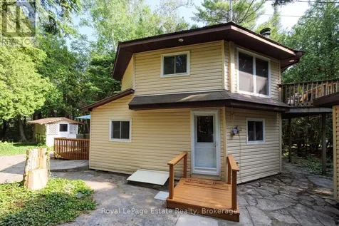 125 Third Avenue North South Bruce Peninsula ON N0H 2G0