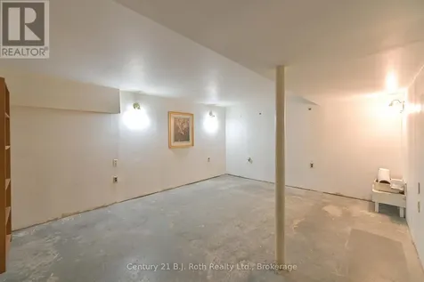 441 Barrie Road Orillia ON L3V 6T9