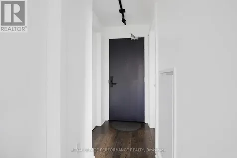 255 Bay Street Ottawa ON K1R 0C5
