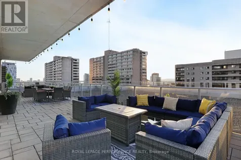255 Bay Street Ottawa ON K1R 0C5