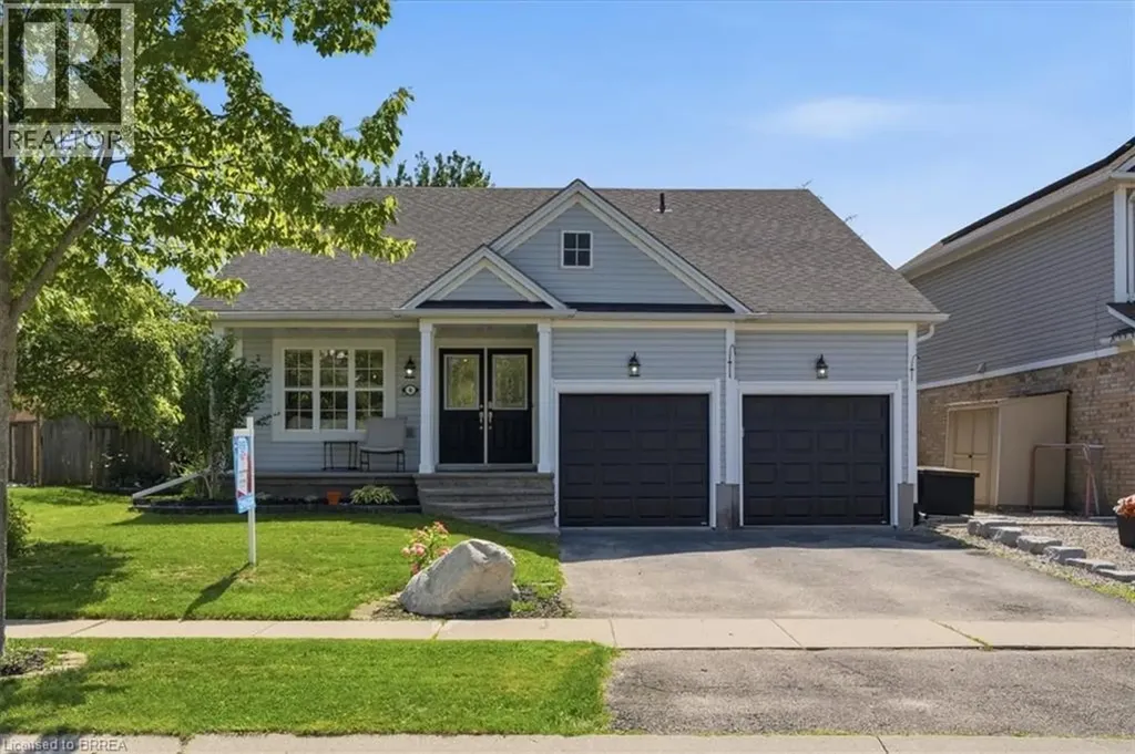 8 Mavin Street Brantford ON N3T 6N1