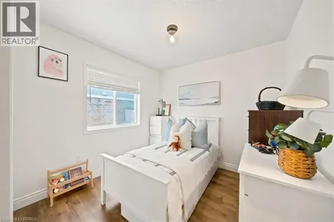 8 Mavin Street Brantford ON N3T 6N1