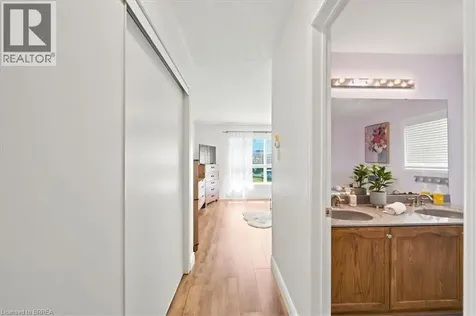 8 Mavin Street Brantford ON N3T 6N1