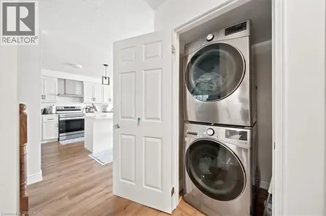 8 Mavin Street Brantford ON N3T 6N1
