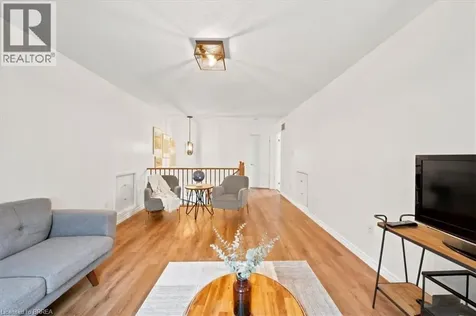 8 Mavin Street Brantford ON N3T 6N1