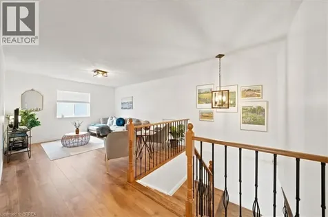 8 Mavin Street Brantford ON N3T 6N1