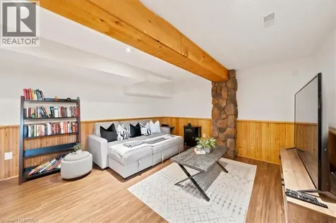 8 Mavin Street Brantford ON N3T 6N1