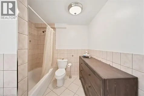 8 Mavin Street Brantford ON N3T 6N1