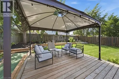 8 Mavin Street Brantford ON N3T 6N1