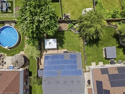 8 Mavin Street Brantford ON N3T 6N1