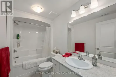 32 Charter Creek Court St. Thomas ON N5R 0L2