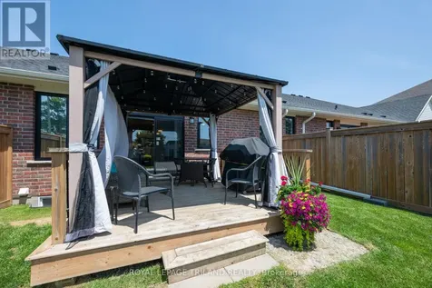 32 Charter Creek Court St. Thomas ON N5R 0L2