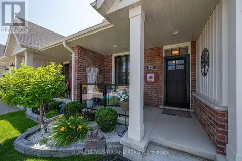 32 Charter Creek Court St. Thomas ON N5R 0L2