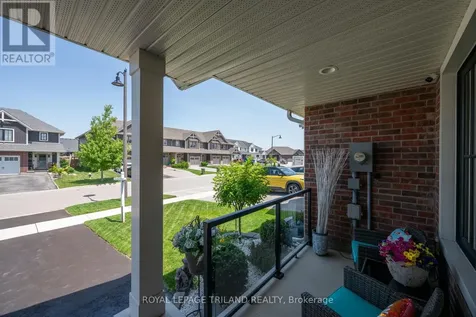 32 Charter Creek Court St. Thomas ON N5R 0L2