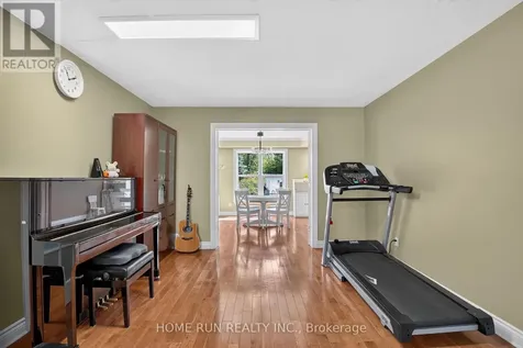 112 Kerscott Heights Way Ottawa ON K0A 1T0