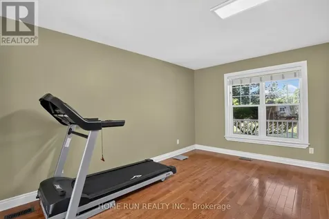 112 Kerscott Heights Way Ottawa ON K0A 1T0