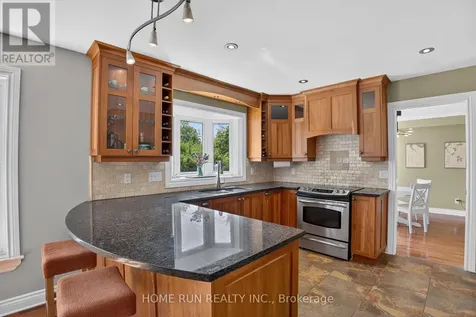 112 Kerscott Heights Way Ottawa ON K0A 1T0