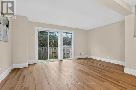 136 Bentbrook Crescent Ottawa ON K2J 3Y3