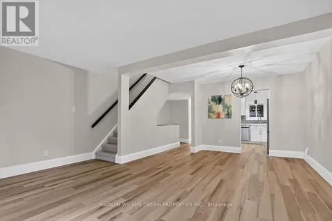 136 Bentbrook Crescent Ottawa ON K2J 3Y3