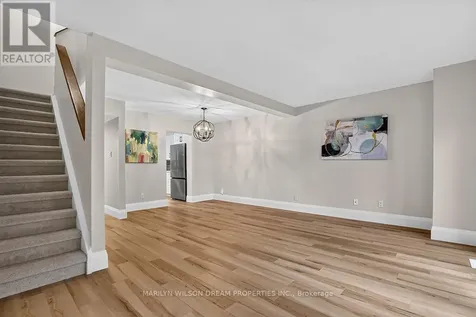 136 Bentbrook Crescent Ottawa ON K2J 3Y3