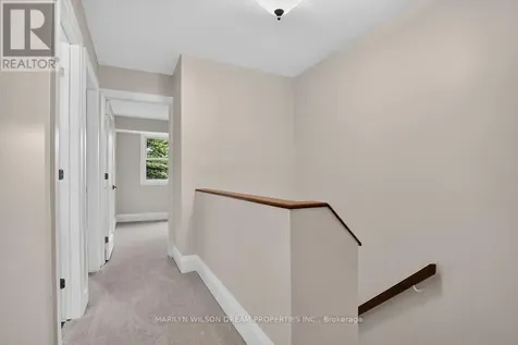 136 Bentbrook Crescent Ottawa ON K2J 3Y3