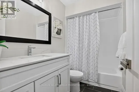 136 Bentbrook Crescent Ottawa ON K2J 3Y3
