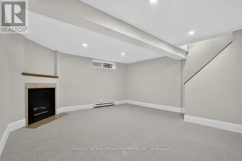 136 Bentbrook Crescent Ottawa ON K2J 3Y3