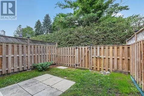 136 Bentbrook Crescent Ottawa ON K2J 3Y3