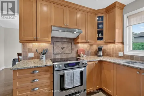 6100 Vineyard Drive Ottawa ON K1C 2K2
