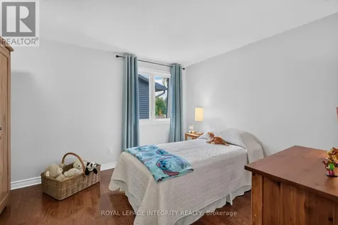 6100 Vineyard Drive Ottawa ON K1C 2K2