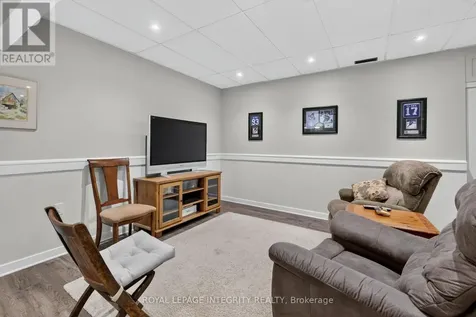 6100 Vineyard Drive Ottawa ON K1C 2K2