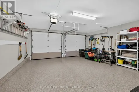 6100 Vineyard Drive Ottawa ON K1C 2K2