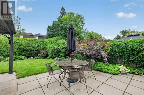 6100 Vineyard Drive Ottawa ON K1C 2K2