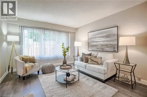 90 St. Andrews Drive Hamilton ON L8K 6H4