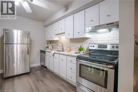 90 St. Andrews Drive Hamilton ON L8K 6H4