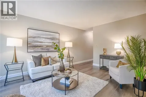 90 St. Andrews Drive Hamilton ON L8K 6H4