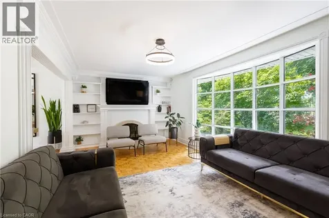 176 Riverbank Drive Cambridge ON N3H 4R6