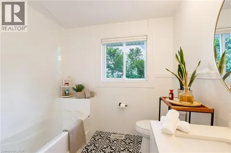 176 Riverbank Drive Cambridge ON N3H 4R6