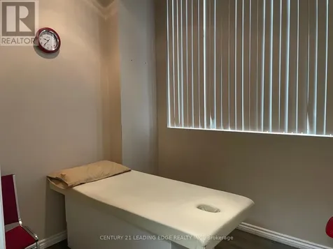 8787 Woodbine Avenue Markham (buttonville) ON L3R 9S2