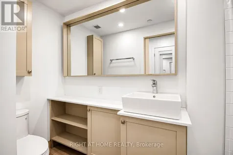 60 Springhurst Avenue Ottawa ON K1S 5V7