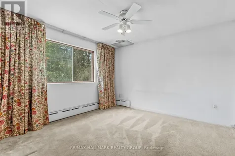 492 Vernon Avenue Ottawa ON K1K 1A6