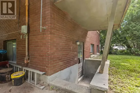 492 Vernon Avenue Ottawa ON K1K 1A6