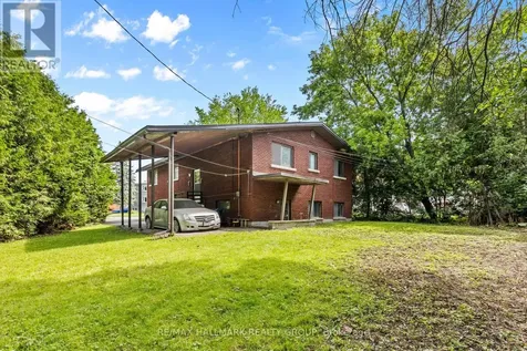 492 Vernon Avenue Ottawa ON K1K 1A6