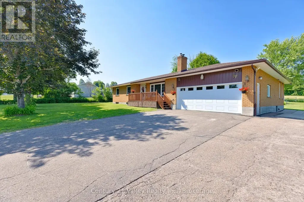2935 Burnstown Road Horton ON K7V 3Z4