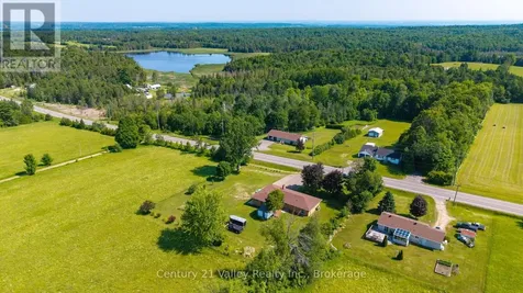 2935 Burnstown Road Horton ON K7V 3Z4