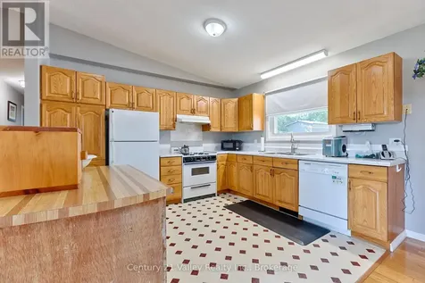 2935 Burnstown Road Horton ON K7V 3Z4