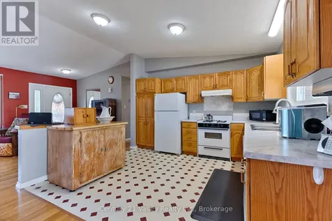 2935 Burnstown Road Horton ON K7V 3Z4